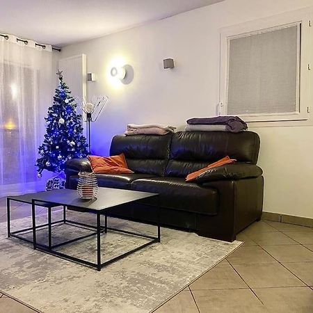 Joli T2 Dans Annecy Apartment Bagian luar foto