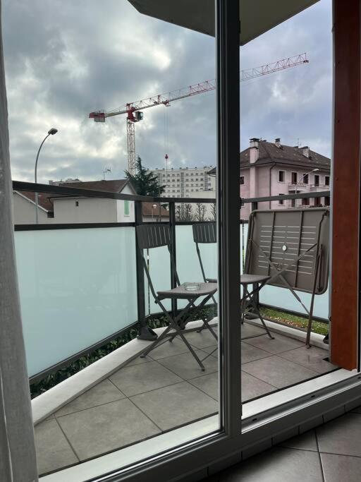 Joli T2 Dans Annecy Apartment Bagian luar foto
